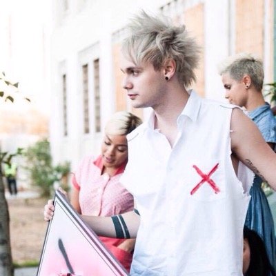 tvcmichael's profile picture. free follow from @spritmgc