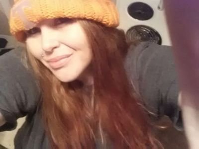 BeardMandy's profile picture. WARNING! I DO STUPID STUFF! I EAT BREATH SLEEP PLAY AND LIVE TENNESSEE FOOTBALL YEAR ROUND! I am psychotic....follow with care.