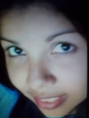 Amo ser imperfecta.... Xq soy a mi manera, no intento complacer a Nadie, solo kiero estar comoda conmigo misma y hacer todo lo q m guie hacia mi Felicidad... 3