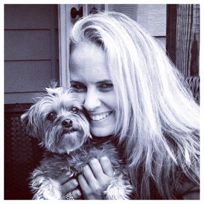 Southern girl that loves a nice glass of wine, good conversation and her four legged child!