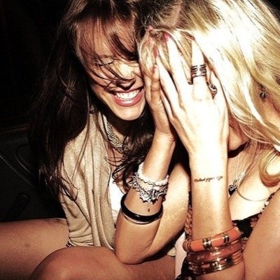 xoxofemales's profile picture. 