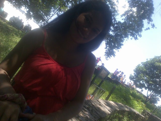 La mujer mas celosa del mundo pero mas cariñosa y amable con sus seres queridos :D :*