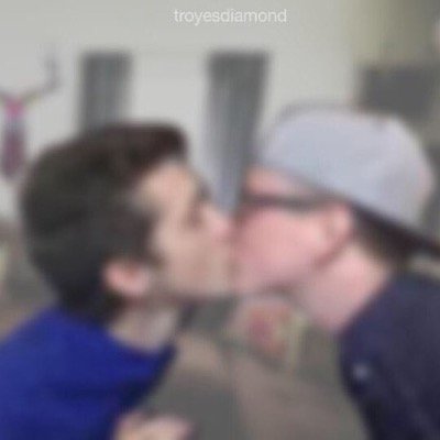 Free Follow from @troyeoakleybish