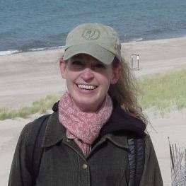 loriszeszycki's profile picture. 