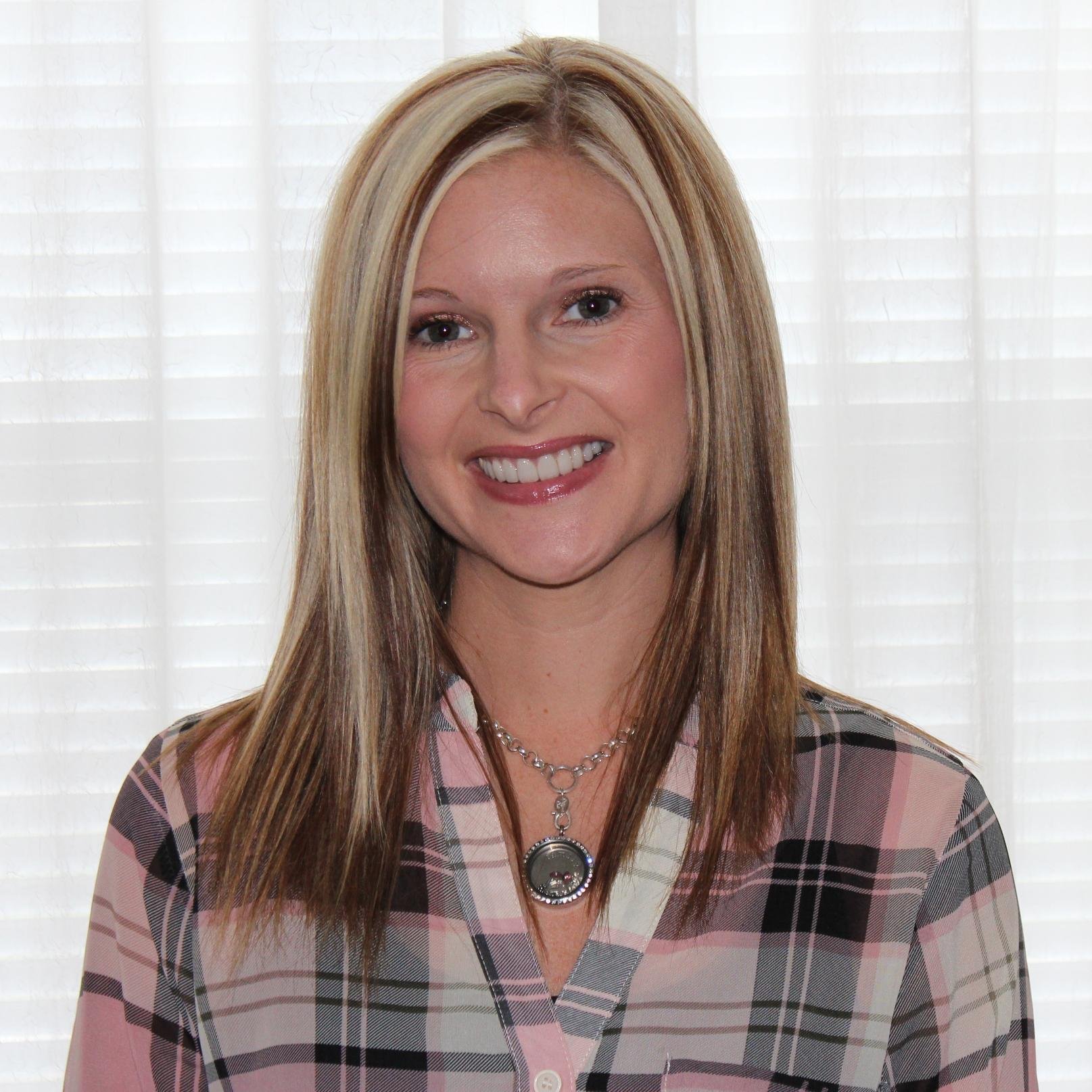 AngieVaillant's profile picture. 