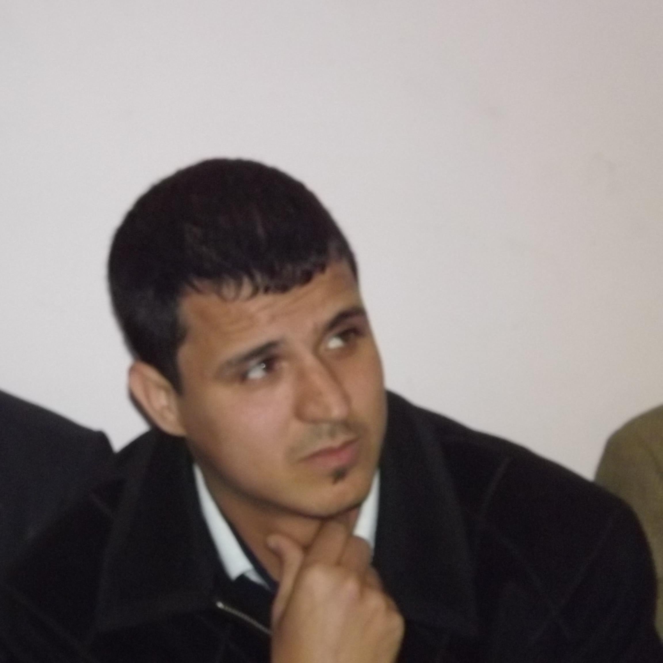 krimokarim4's profile picture. 