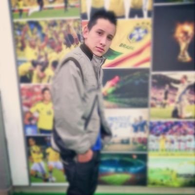 Para llegar a scumplir mis sueños debo luchar y apoyar a unos sueños pequeños pero con intenciones muy grandes #SiempreFuerte y #XqEsperar?