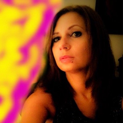 BellaIzaBags's profile picture. Objets d'Art! A Masterpiece. Hand painted Artwork. Bags & canvas. Artist Sylvia Maria.