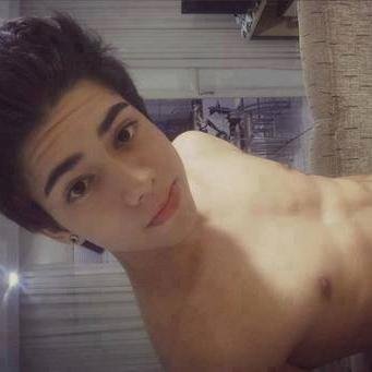 daniel10miranda's profile picture. Hola, me llamo daniel .. tengo 16 años.. me gusta mucho DORMIR y salir con mis amigos...!! y me gusta mucho el futbol
