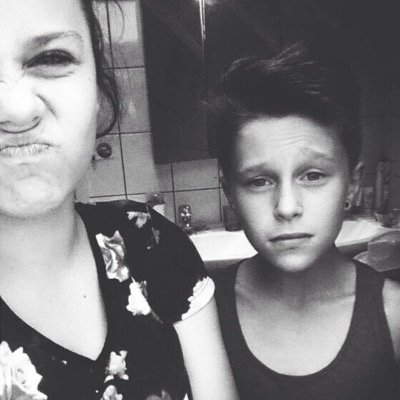 Tommske HD
Facebook: Tommy Niklas Preuß
Instagram: TOMMSKE
Youtube: Tommske HD
12 Years Old ✌️
Vergeben 
In WhatsApp online
