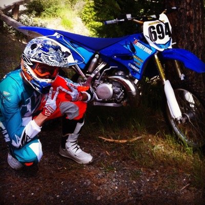 DCribby's profile picture. skyin higher to a doper situation!!