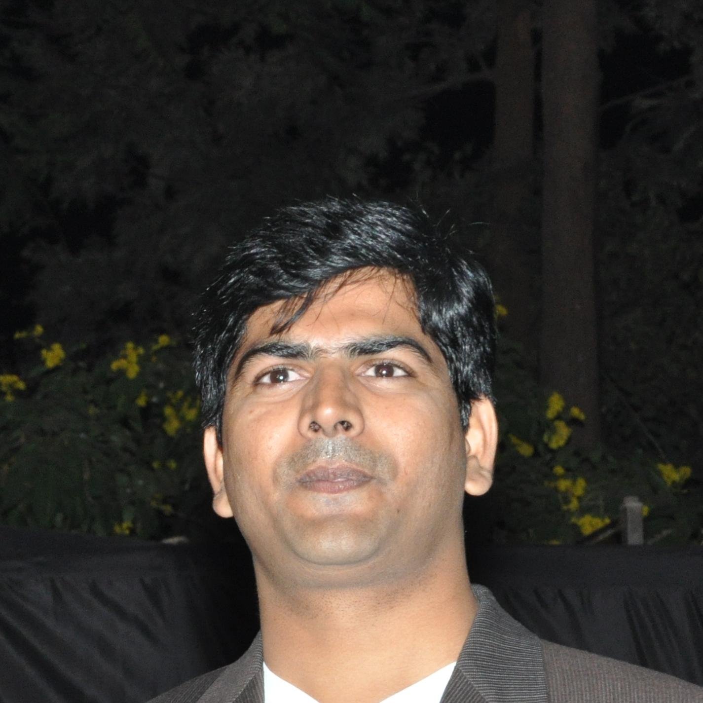 Paleti_Ravi's profile picture. 