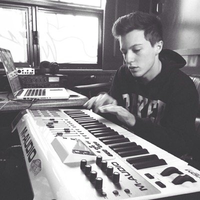 just seeing what myles sees when hes looking at twitter