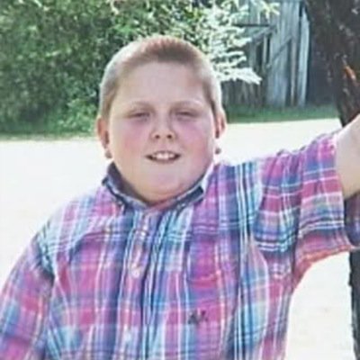 Rap is life. Boardin. Made the bball team. Livin life to the fullest. Beast at 007. have the followers app.