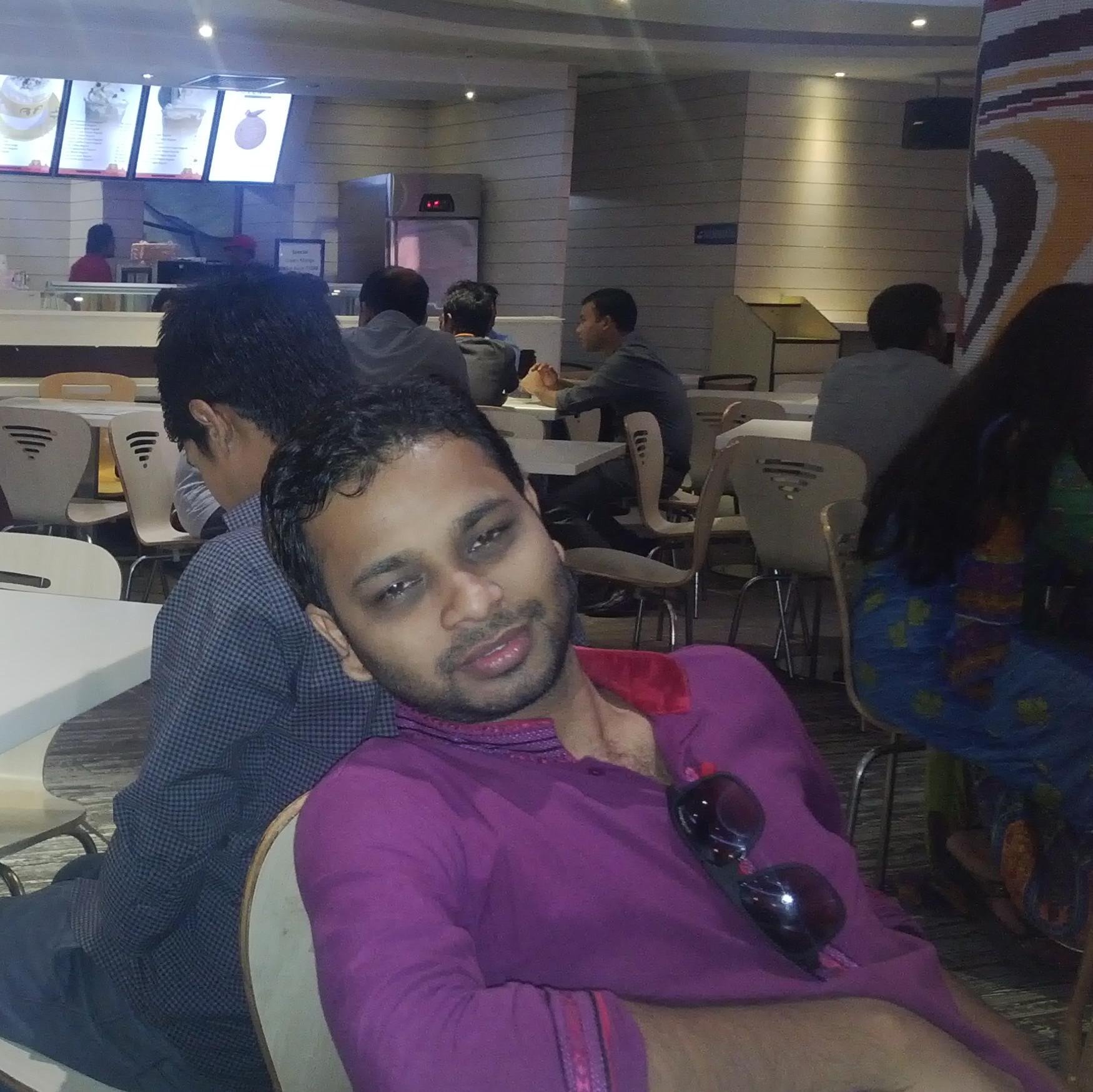 ITnayan's profile picture. I am free for all.