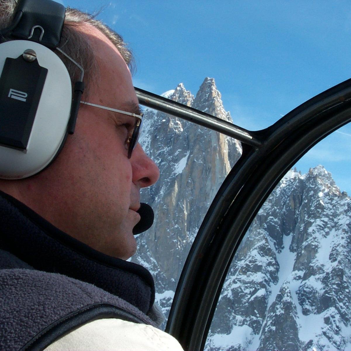 journaliste à Le Point, spécialiste aéronautique et transport aérien