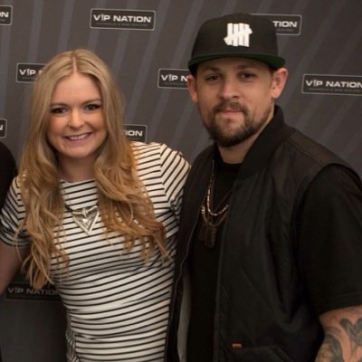 amy_davis92's profile picture. :)