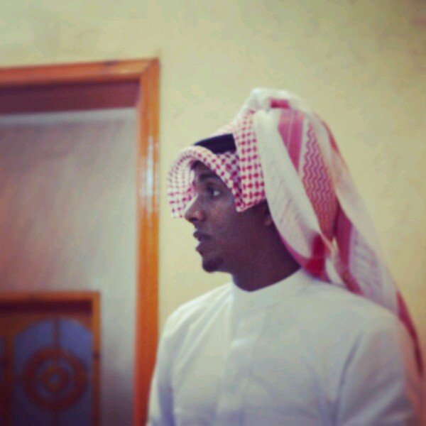 ‏‏احتاجُك ، اشتاقك احِن لك وَ اندَثِر بِصَمتي .. ♪̶`