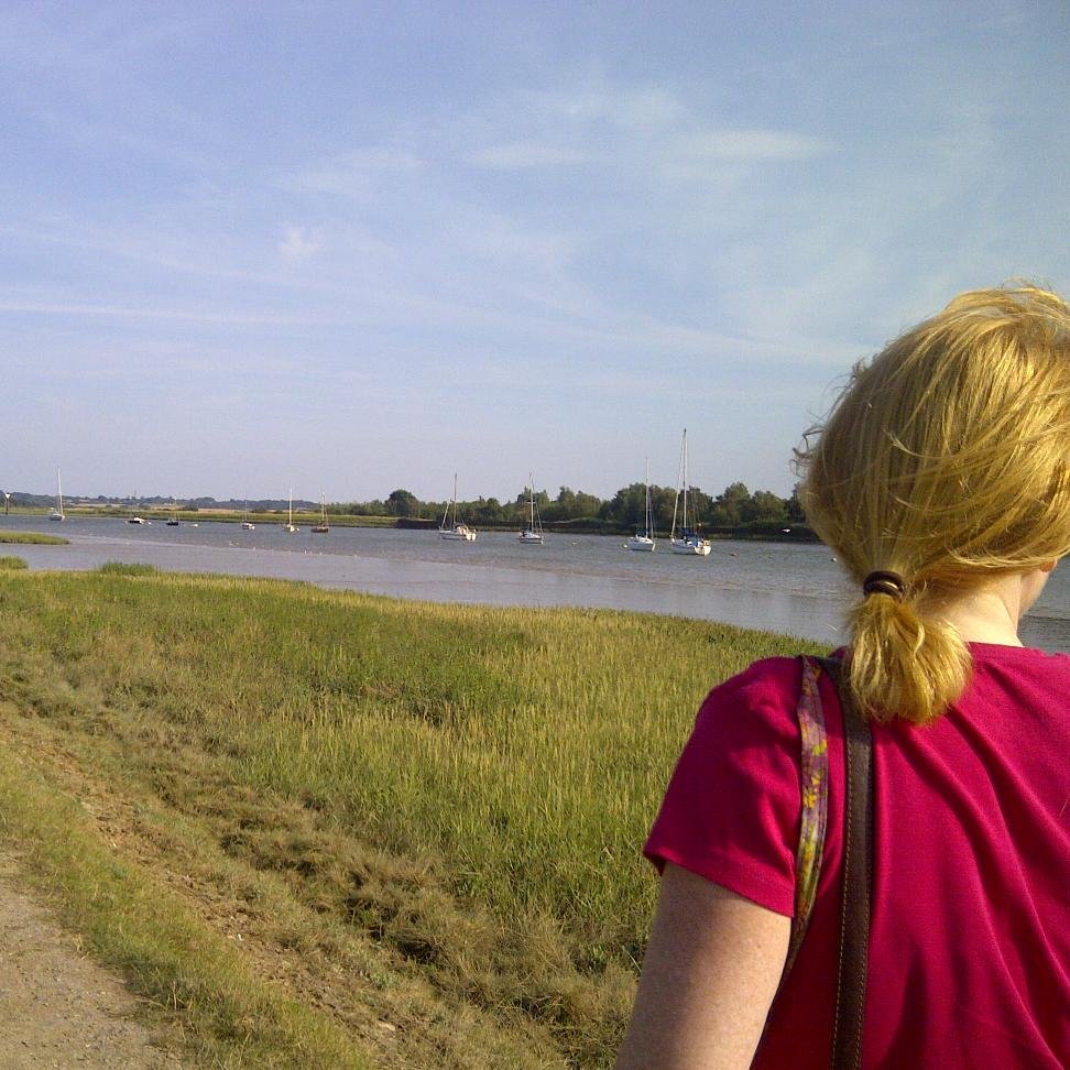 MichelleTennens's profile picture. Marketing, drumming, people, faith, family, Africa, my dog and a cup of tea with friends in the garden on a sunny day with cake!  That's the stuff I love.