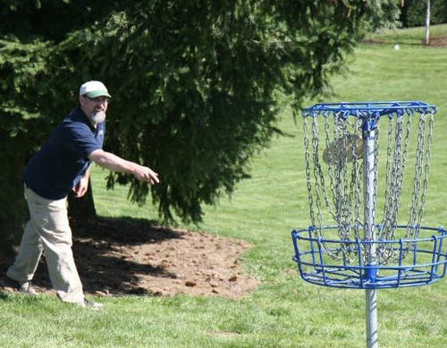 discwog's profile picture. Disc Golf fan/Computer Geek