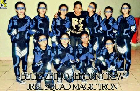 Blues Zetho Reborn, R&B Dance Crew. We dance, because we love. Coach @XaveVeriss @niiaLwrenc @myreree. Follow us, guys. Lets shake and BOOM! :D