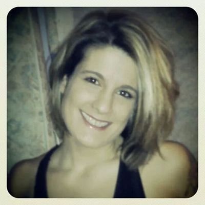 La carne es debil, y el diablo habil!!! La mujer que no tiene suerte con los hombres no sabe la suerte que tiene!!!