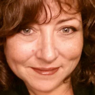 saucytori17's profile picture. 