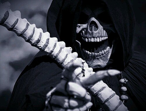 Come SKi with meeeee 
BLACK REAPER GANG COMIN!!!!! 
Def-Tec Records Skate HiGH or DiE sober 
#MASSACREMUSIC