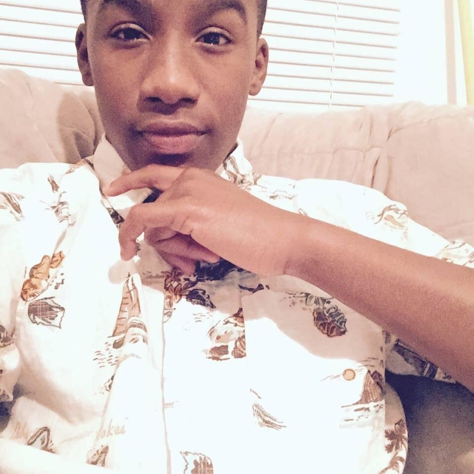#AllWyldMusicGroup • Feature & Booking Info ➡ KahriAW@Gmail.com |804-536-4913| Follow My Current Producer ➡ @DeVineSoundz • Facebook:Kahri AW #BornRichEP