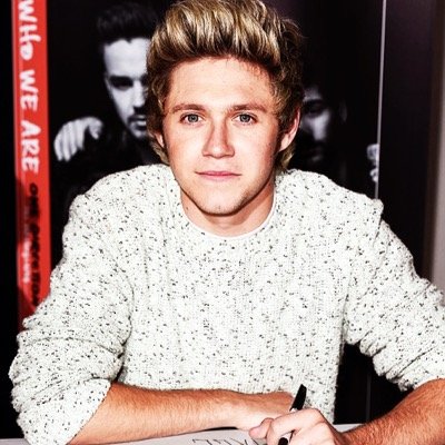 follow @Imaonouis and ill follow backk