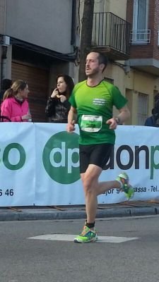 Kilian1980's profile picture. Estúpido, simpático, amable, antipático, feo y guapo. Pero que quieres que te diga, feliz al fin y al cabo.