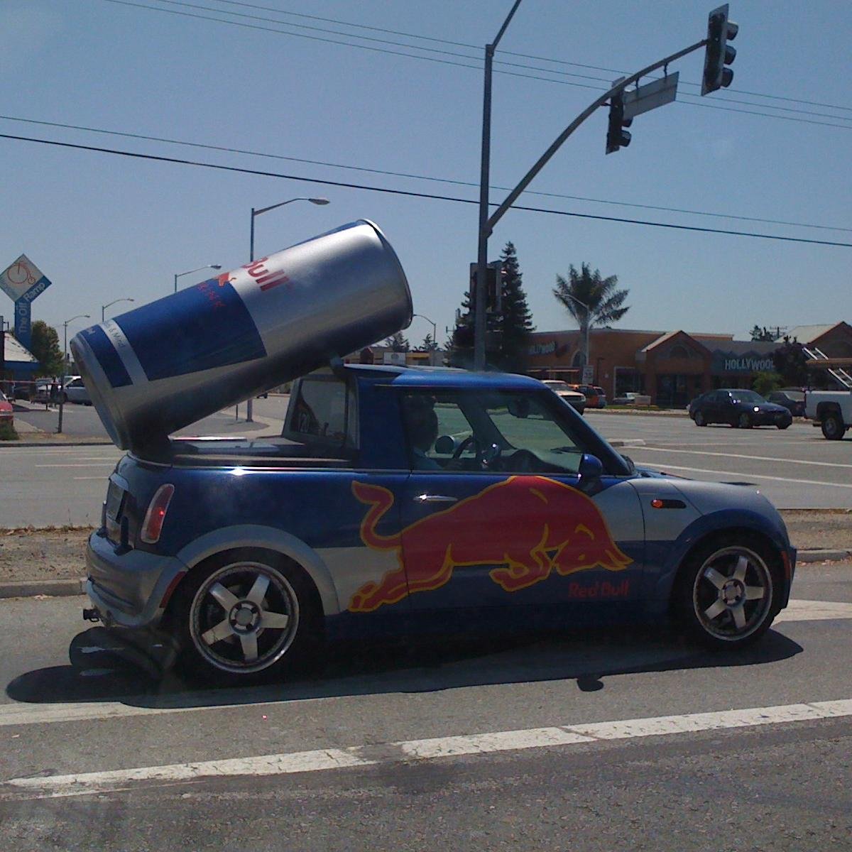 Funny and trendy news tweets everyday. If you wanna read more please visit my website. Thanks!