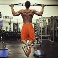 El deporte es mi pasion, imparto clases de crossfit tengo 27 años!!