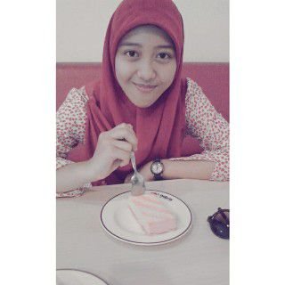 SosokMisterius_'s profile picture. Wanita yang s'lalu membuat hari hariku berwarna @ghea_vitta