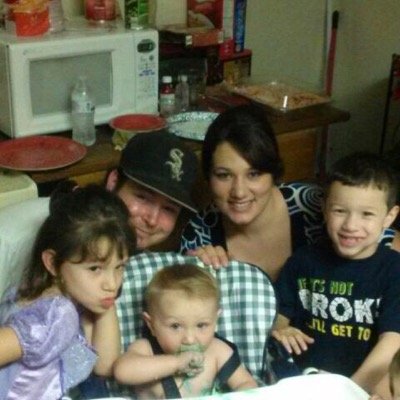 milfmomma20's profile picture. 