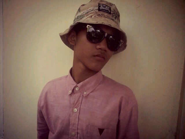 Song writter|| SKATEBOARDING || you know my name?not my story || WMF || pin: 23A3245F || @annisaramadhaaa :*({})3||