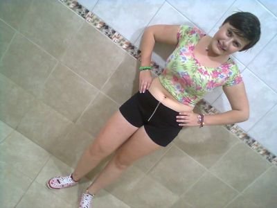 malelxb's profile picture. no dejaré que te acerques tanto para erirme...