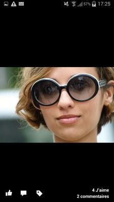 ambr_al's profile picture. 1/3 d art contemporain,  1/3 d événements culturels et 1/3 de Paris trendy...