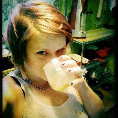 she/they queer femme here to like & never post. Douglass Commonwealth native, union member & feminist mama bear