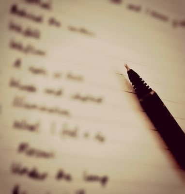 Journalist, writer, #mojo, etc