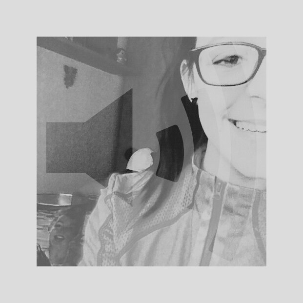 Intentando ser feliz y hacer feliz a los mios,Hakuna matata,Carpe Diem...quien te quiere te lo demuestra día a día.. Bailar para vivir y vivir para bailar ~27