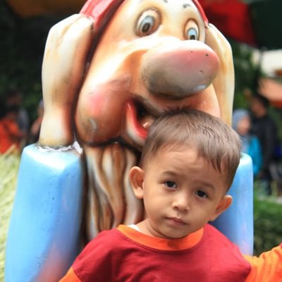 desirisanti1's profile picture. 