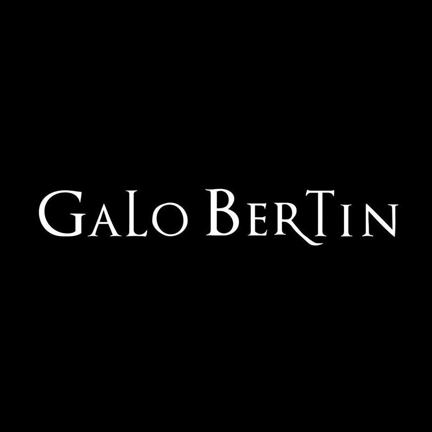 Follow Instagram @GaloBertin Marca mexicana, que nace con el sueño de crear y marcar diferencia para la moda masculina. Dedicado a la confección personalizada.