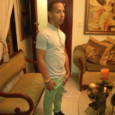 160 carateres no son suficiente para aser una BiO mi  porai puede save mas de Mi