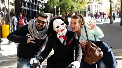 Sonríe y deja que la gente se pregunte por qué...