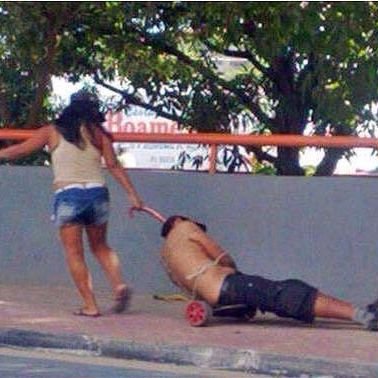 No se tome
 la vida tan enserio,al final nadie a salido  vivo de ella