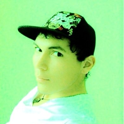 Cometiendo errores es la única manera de llegar a algo en la vida por uno mismo, sólo debes reconocerlos y memorizarlos.