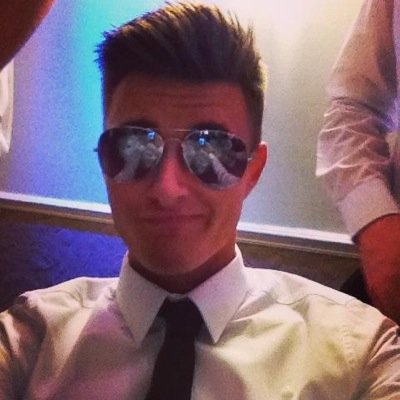love football.. 
sc - mike_fazzer 
follow us i follow back!
