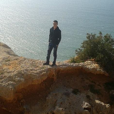 MounaimeBenz's profile picture. 