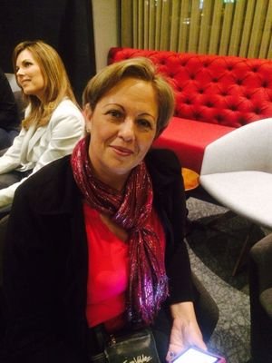 Veo que te interesan productos de belleza, puedo ofrecerte de rejuvenecimiento facial y reducción de medidas a nivel corporal con resultados inmediatos no invas